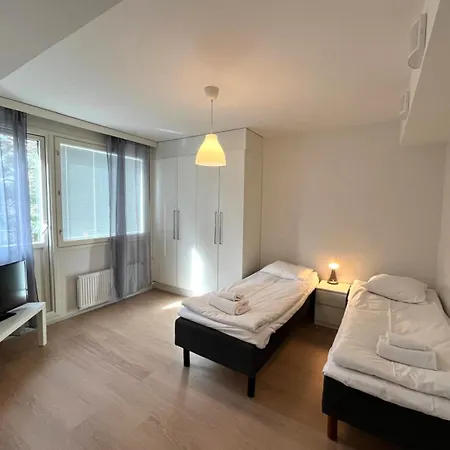 Kotimaailma - Tilava Yksioe *